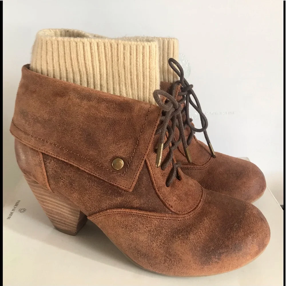 DR. SCHOLL'S BROWN SUEDE SWEATER KNIT LACE-UP ANKLE BOOT 7.5 NEW